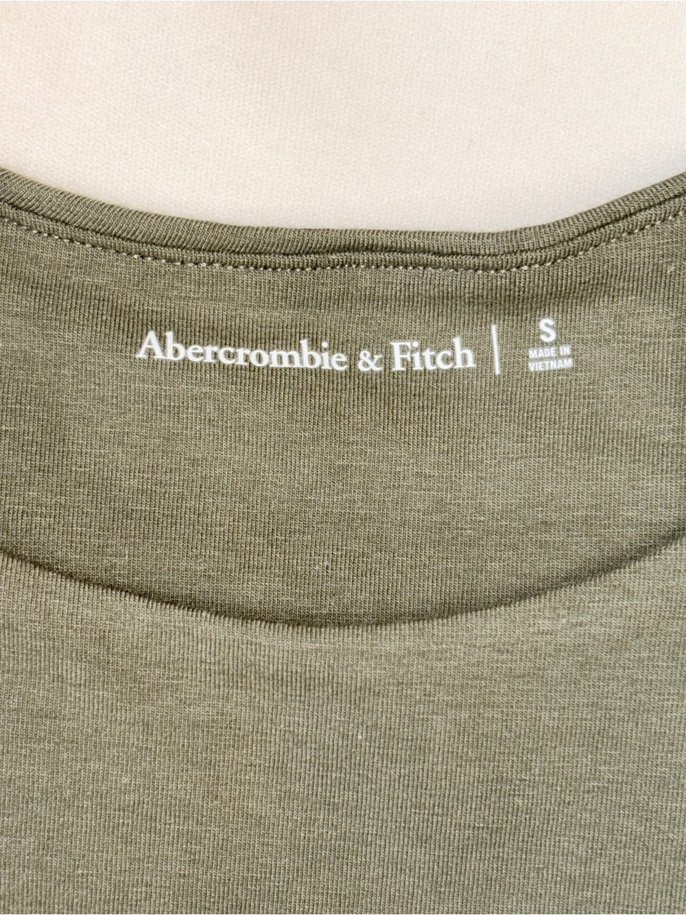 NWT Abercrombie & Fitch Olive Green Sleeveless Bodysuit Size Small - Picture 3 of 6